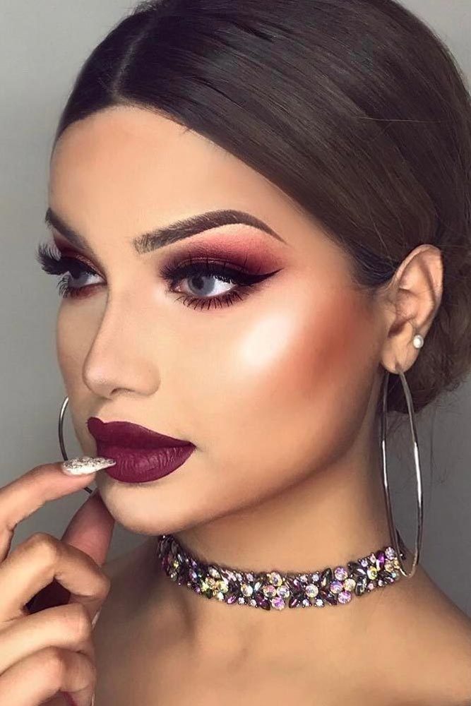 Sexy Smokey Eye Makeup Looks picture 3