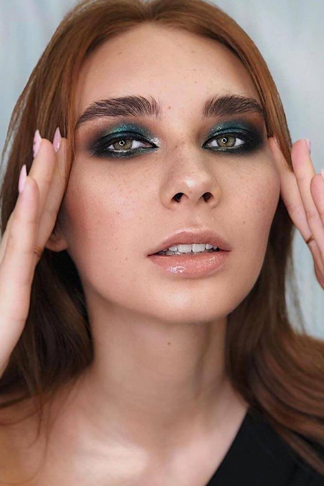 Green Eyes Color And Smokey –Perfect Mix