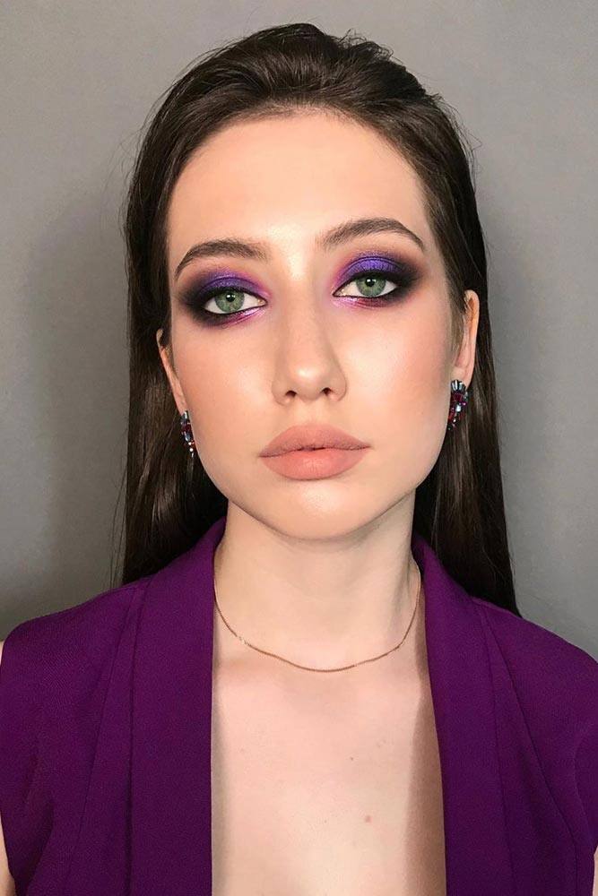 Green Eyes Color And Purple Smokey –Perfect Mix