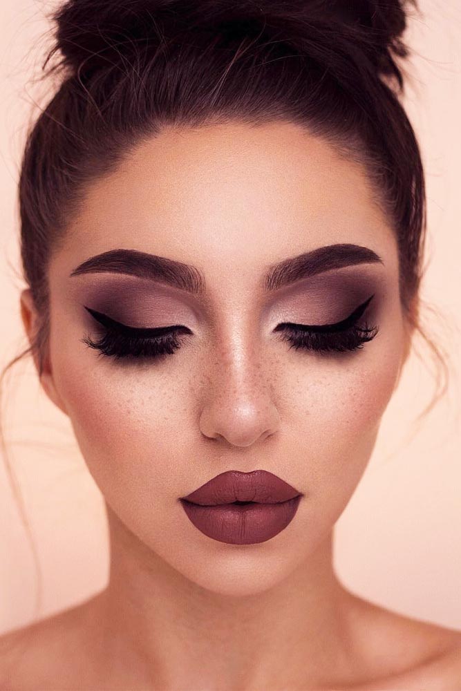 48 Smokey Eye Ideas And Looks To Steal From Celebrities 9963