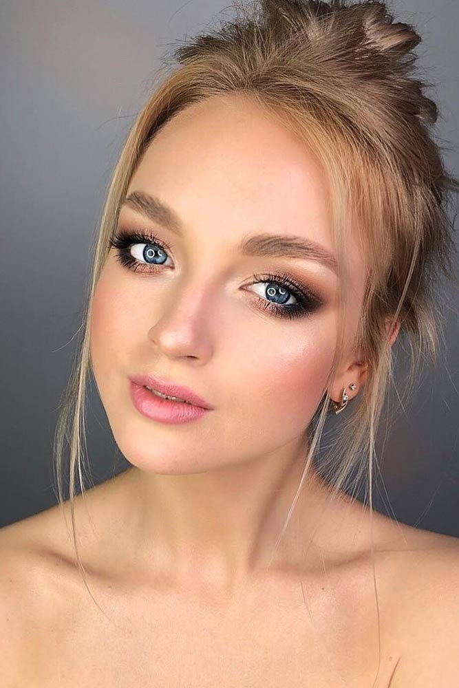 Simple Smokey Eye Ideas For Blue Eyes