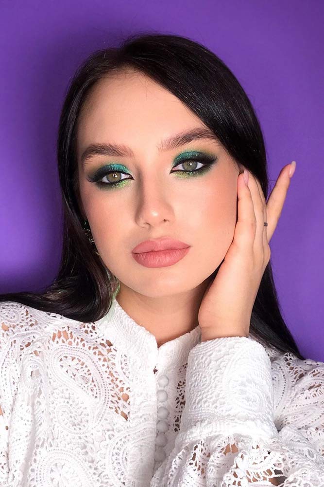 Green Eyes Color And Green Smokey –Perfect Mix