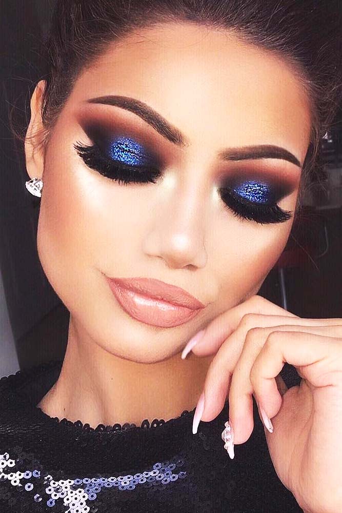 Blue Smokey Eyes