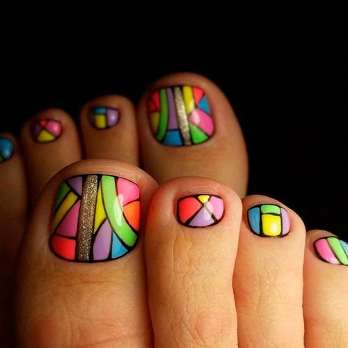 Colorful Toe Nails With Gold Glitter Accent #colorfulnails #toenailart
