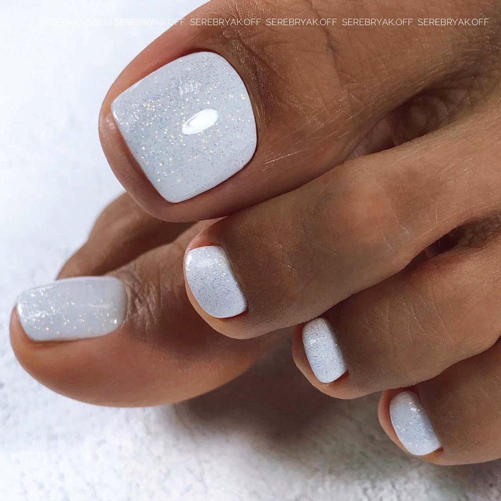 White Nail Desing For Your Toes