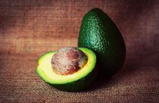Easy Homemade Avocado Hair Mask Recipes for Healthy Hair