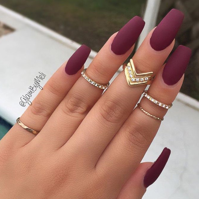 18 Best Matte Nails That You Will Love