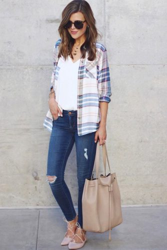 21 Bucket Bag Outfit Ideas That Every Fashionista Must Try