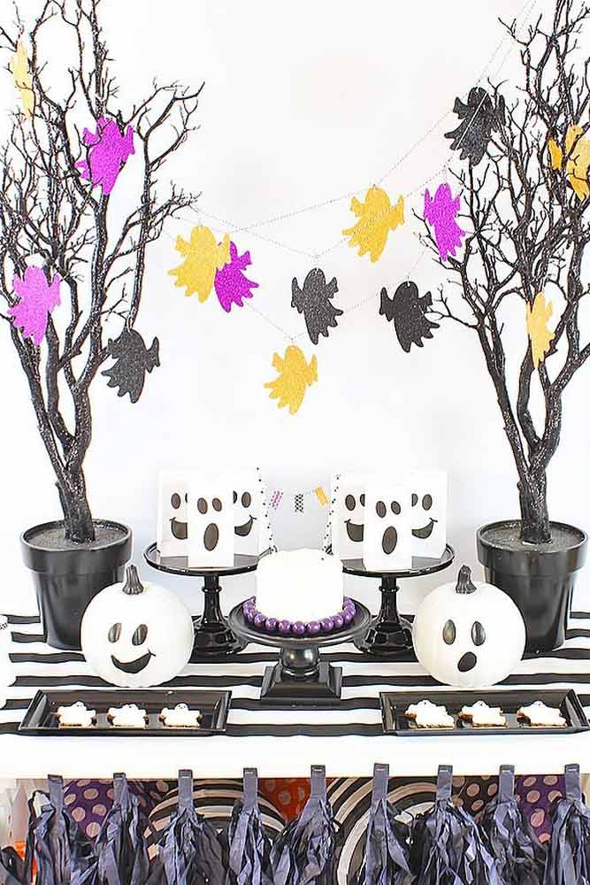 Ghost Candy Table Decorations #ghostdecorations