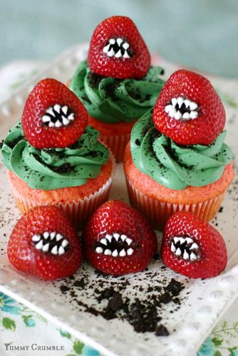 18 Sweet Halloween Treats and Spooky Dessert Ideas