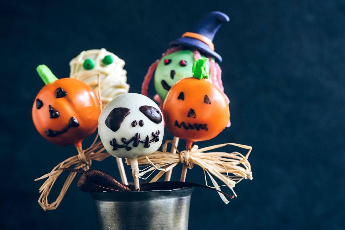 Sweet Halloween Treats And Spooky Dessert Ideas