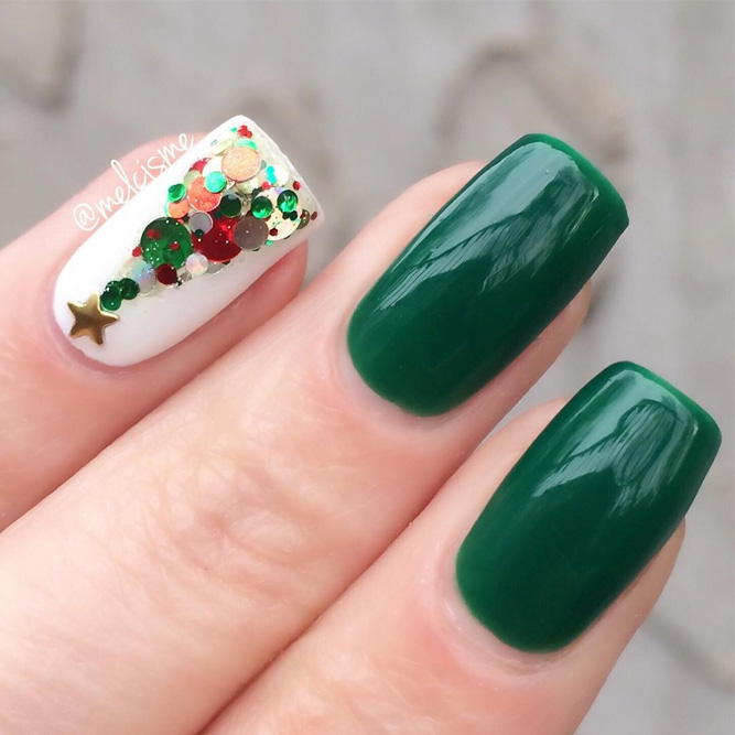 12 Adorable Holiday Nail Art Ideas