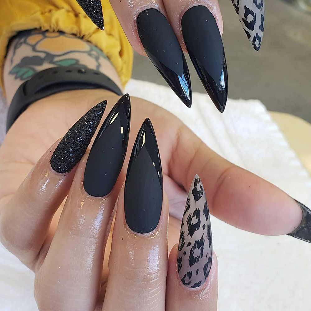 Matte Black Stiletto #stilettonails #pointednails