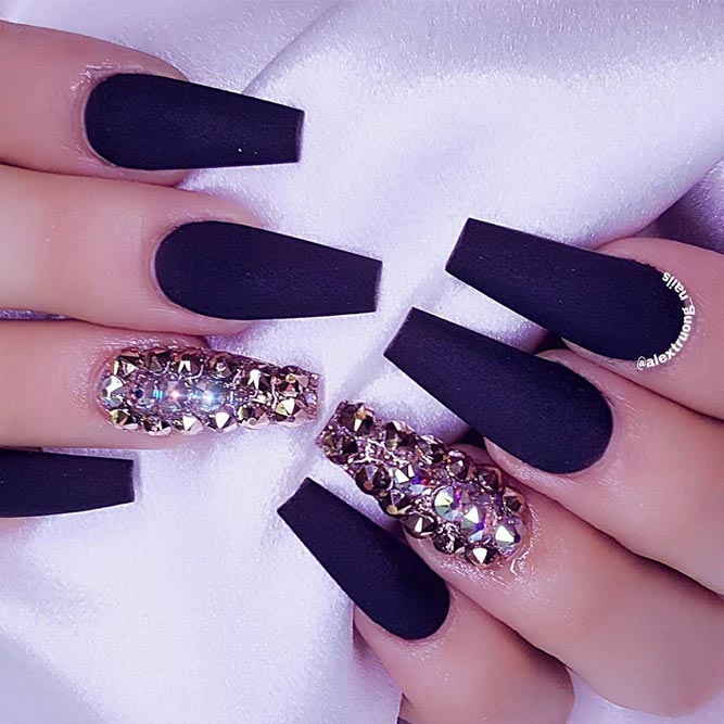 Perfect Black Matte Nails