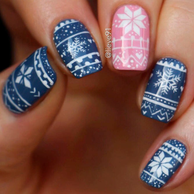 Nordic Patterned Nail Art #winternails #nordicpatternnails