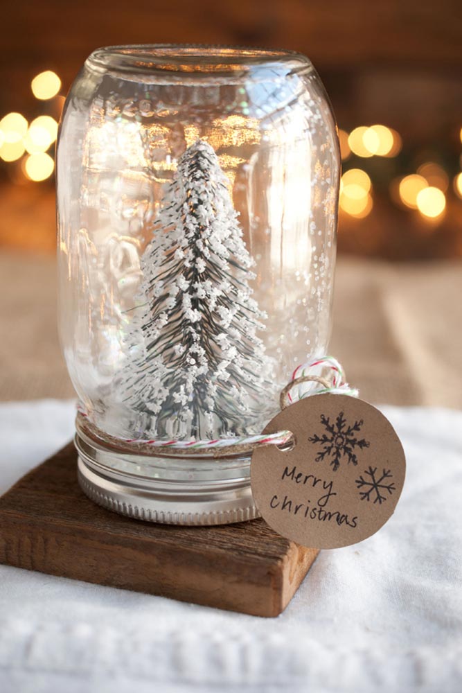 18 Easy And Inexpensive Christmas Gift Ideas for Everyone