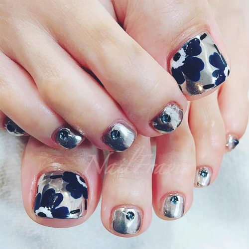 18 Eye Catching Toe Nail Art Ideas You Must Try