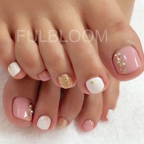 Beautiful Toe Nail Art Ideas To Try