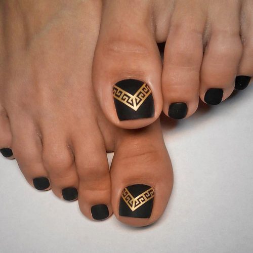 18 Eye Catching Toe Nail Art Ideas You Must Try