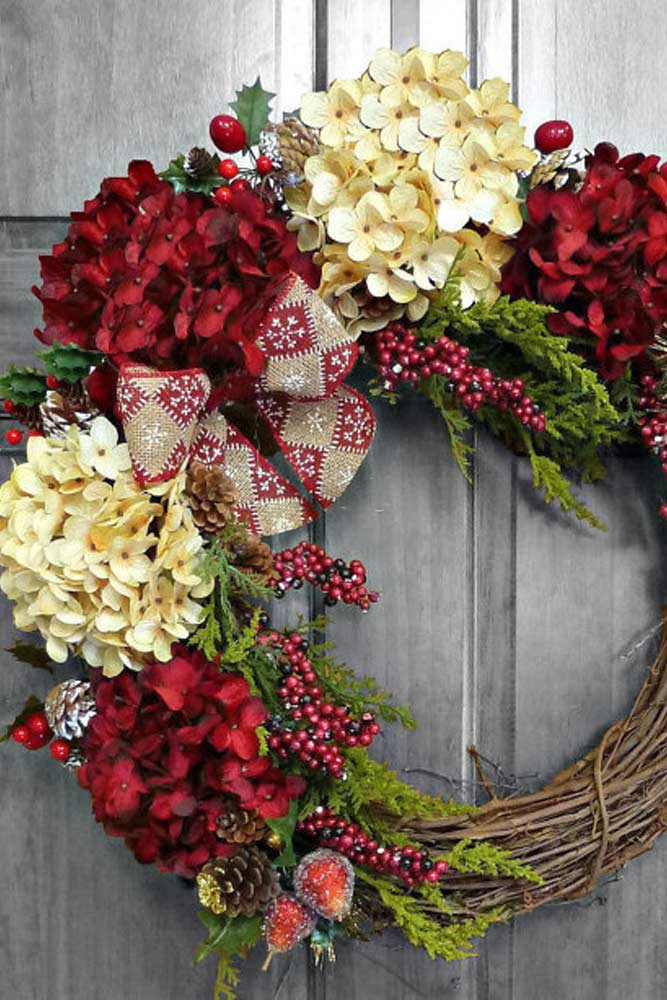 21 Most Festive Christmas Wreaths