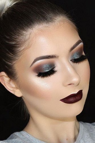 Amazing Glitter Christmas Makeup Ideas