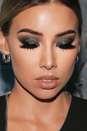 black glitter eye makeup