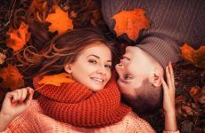 Fall Engagement Photos That Are Just The Cutest