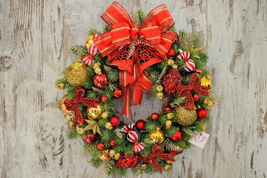 21 Most Festive Christmas Wreaths