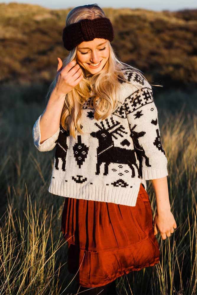 Cozy Sweater With Deer Print #deerprint #printsweater