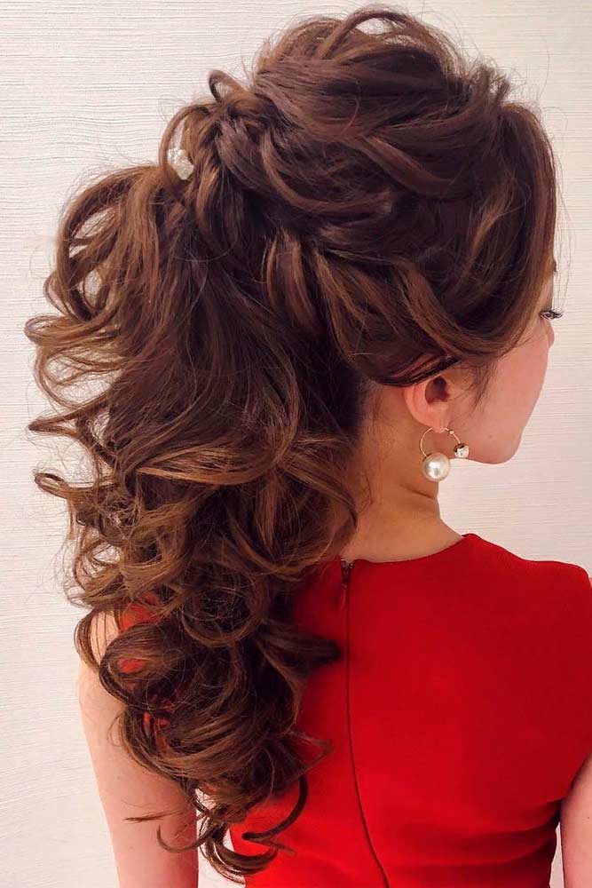 36 Super Cute Christmas Hairstyles For Long Hair 36-super-cute-christmas-hairstyles-for-long-hair