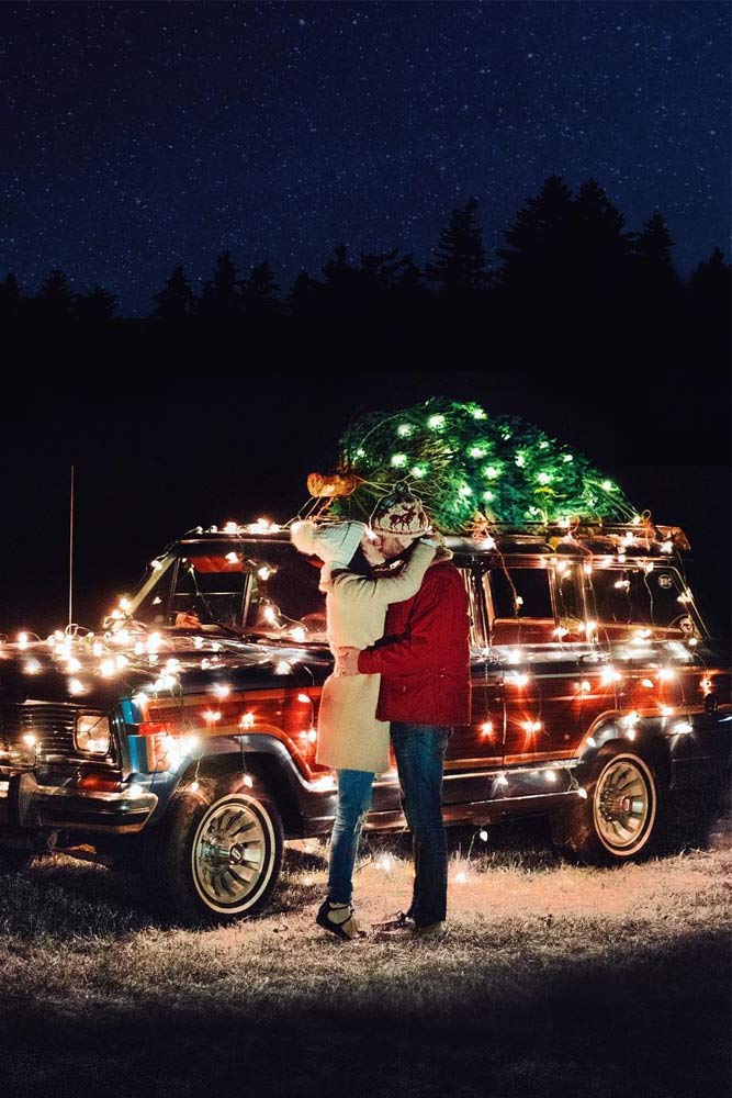 Cute Christmas Photos for Couples to Show Love