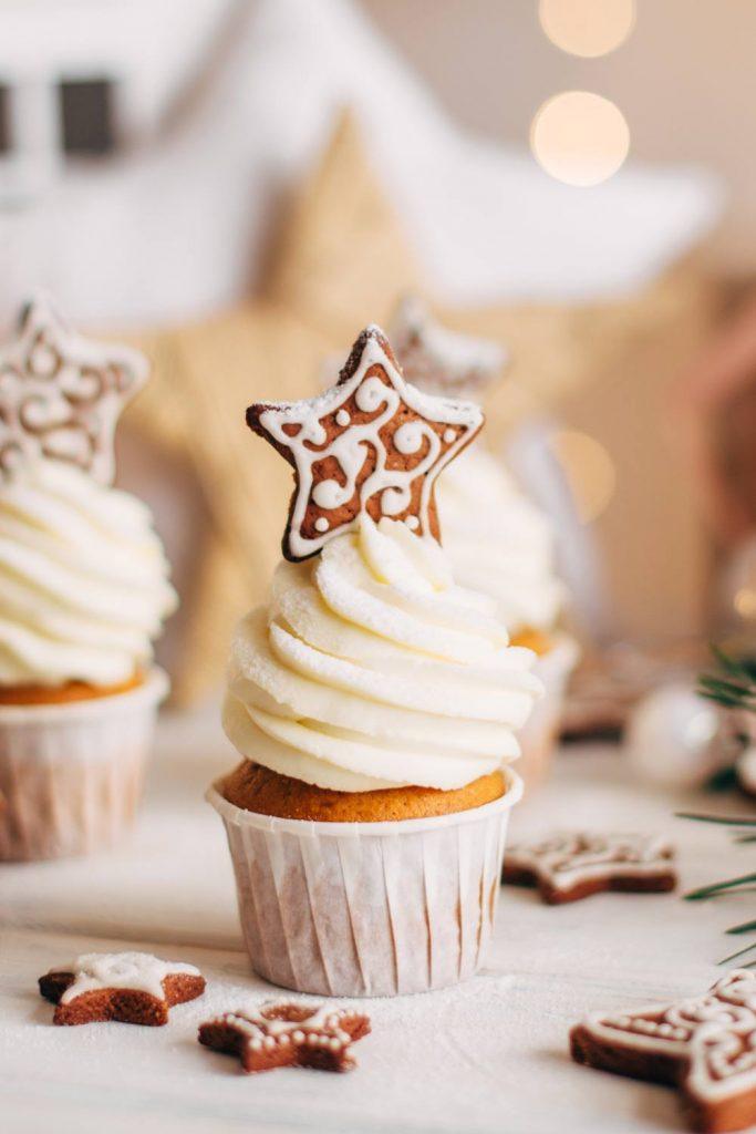 Cute Christmas Cupcake with Cookie Star