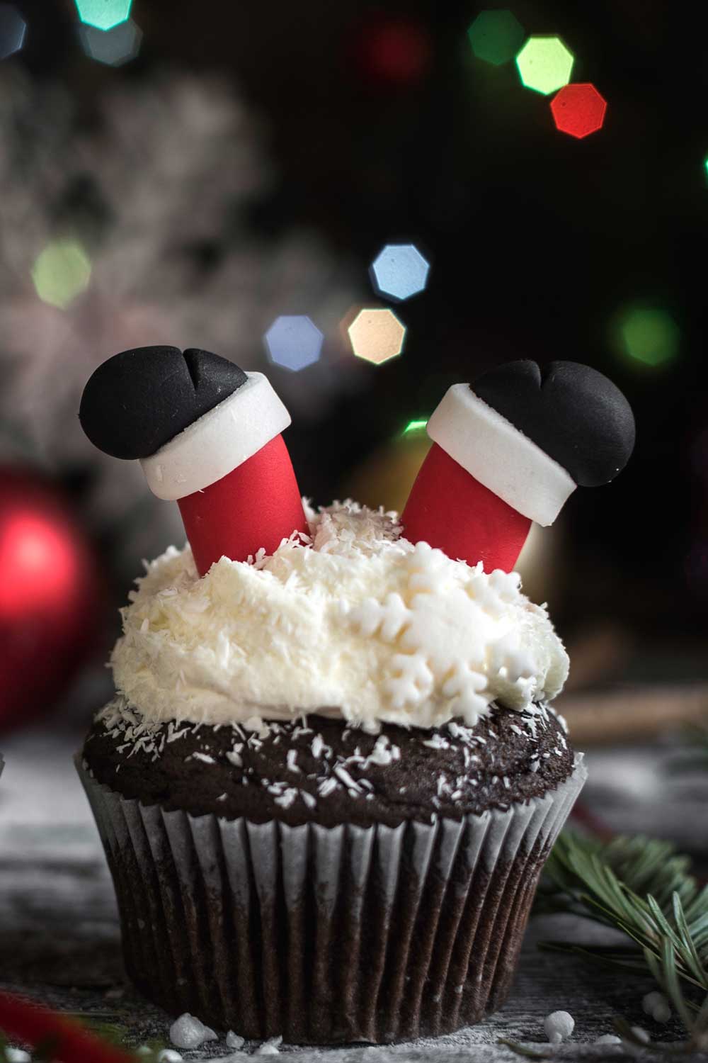 Cupcake with Santa Claus