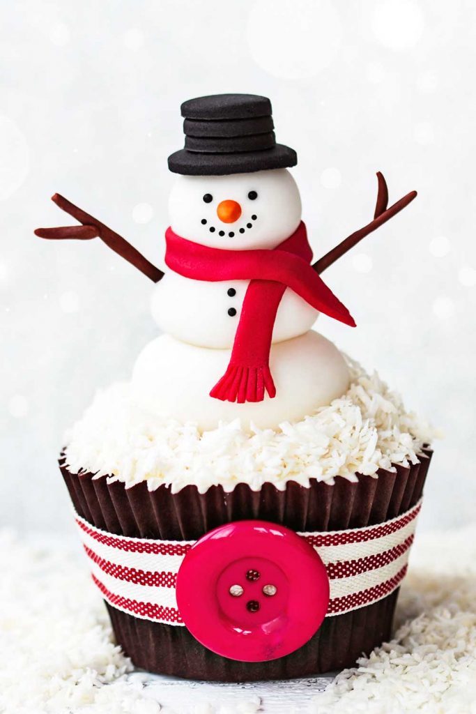 Christmas Cupcake with Snowman