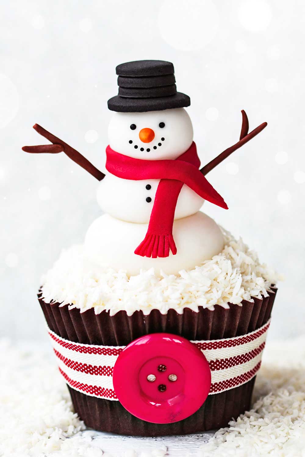 Christmas Cupcake with Snowman