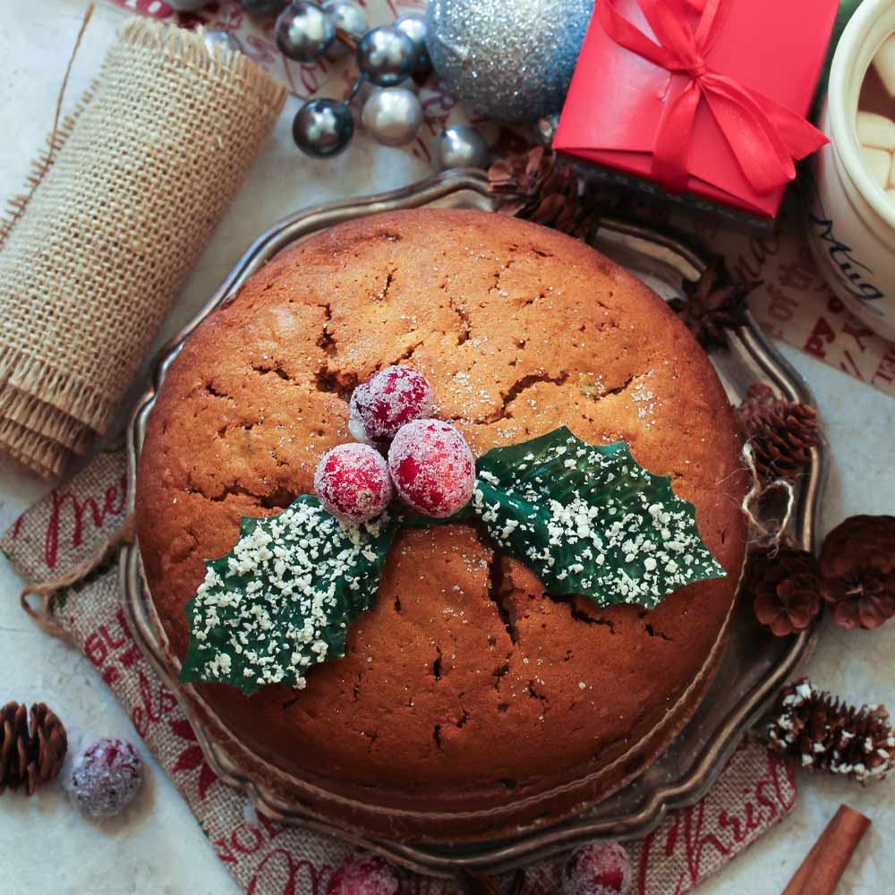 Easy Christmas Cake Idea