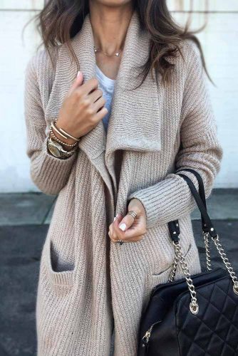 Lovely Holiday Outfit Ideas picture 2