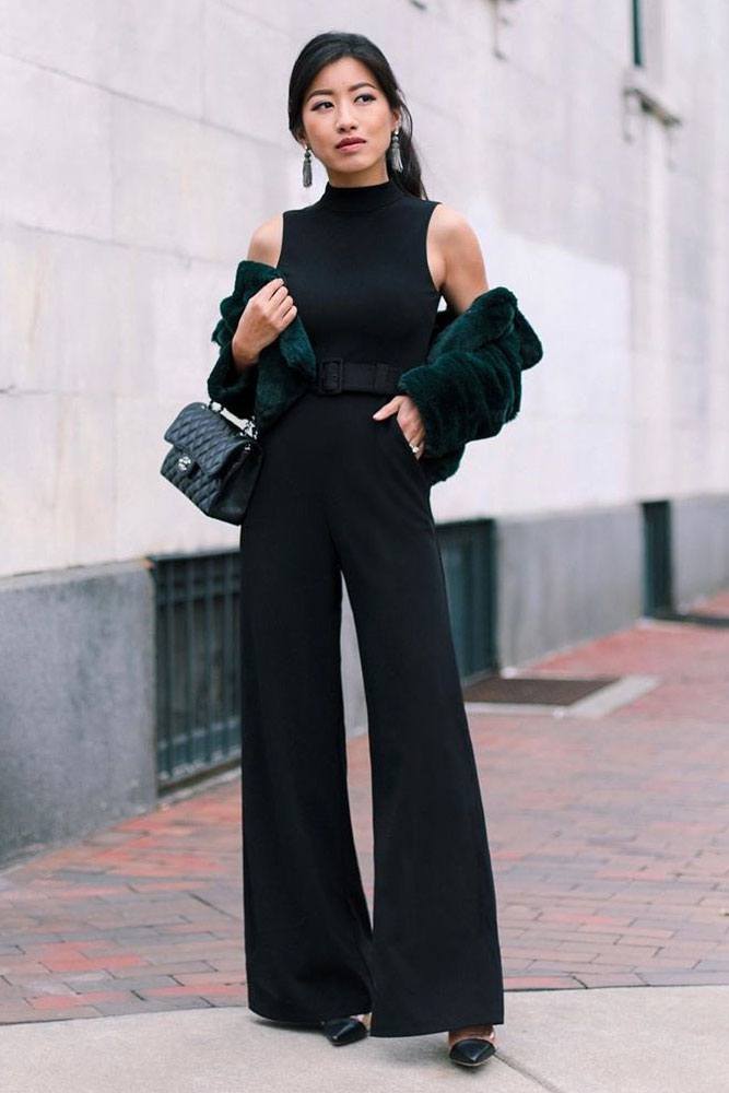 30 Holiday Outfit Ideas - Women's Fashion