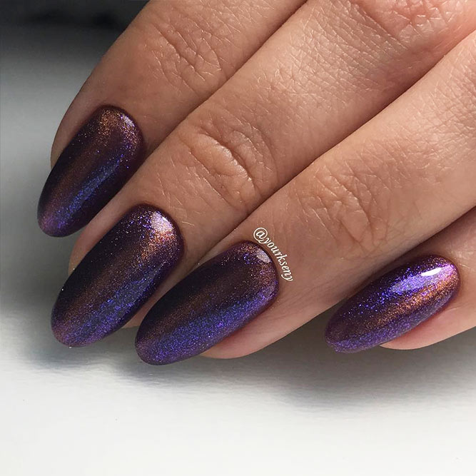 Amazing Galaxy Nails Ideas for Winter Picture 2