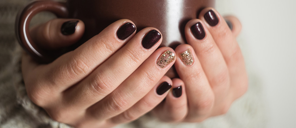 48 Perfect Winter Nails For The Holiday Season And More