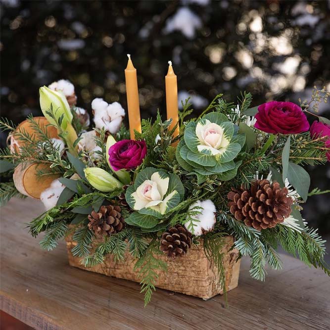 Centerpiece Idea With Candles And Flowers #flowers #candles