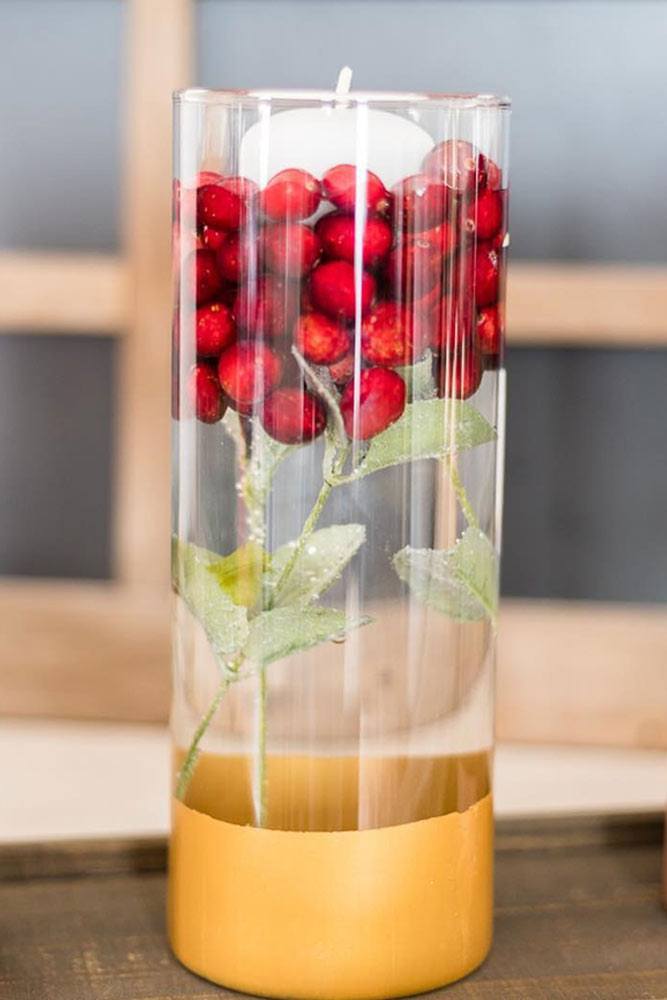 Water Candle Holder Idea #berriescenterpiece