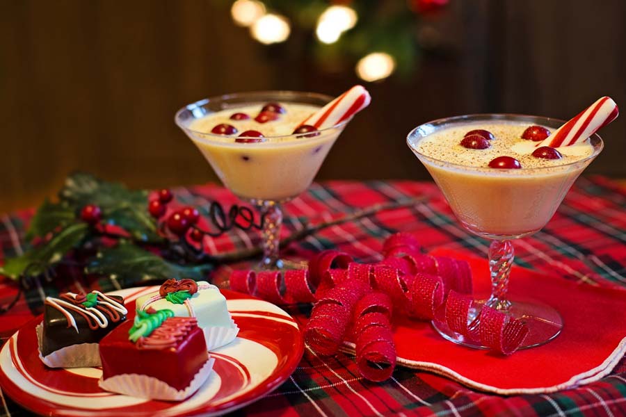 Non-Alcoholic Christmas Drinks That Are Perfect for the Holidays