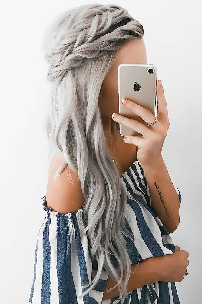30 Cute Hairstyles For A First Date