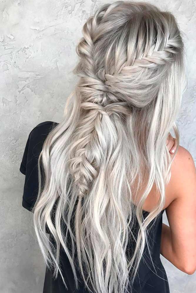 30 Cute Hairstyles For A First Date