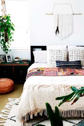 50 Bohemian Bedroom Decoration Patterns - Glaminati