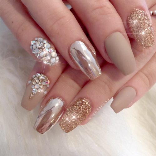 Cute Metallic Nail Designs picture4