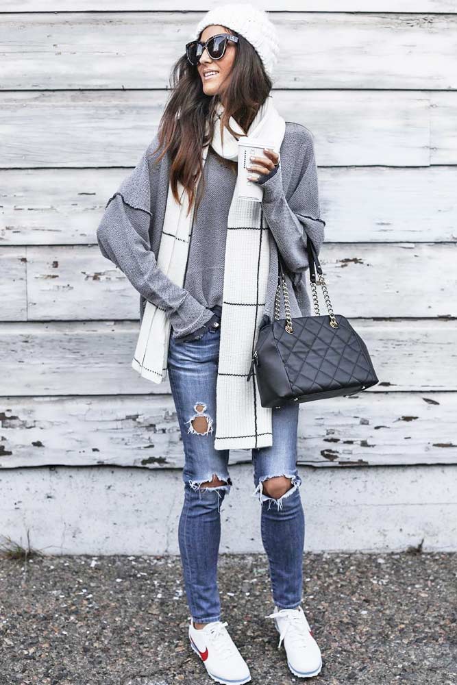 39 Cozy Outfit Ideas That Are Still Sexy