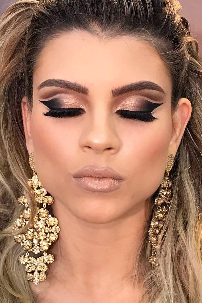 Amazing Cut Crease Makeup Ideas picture 1