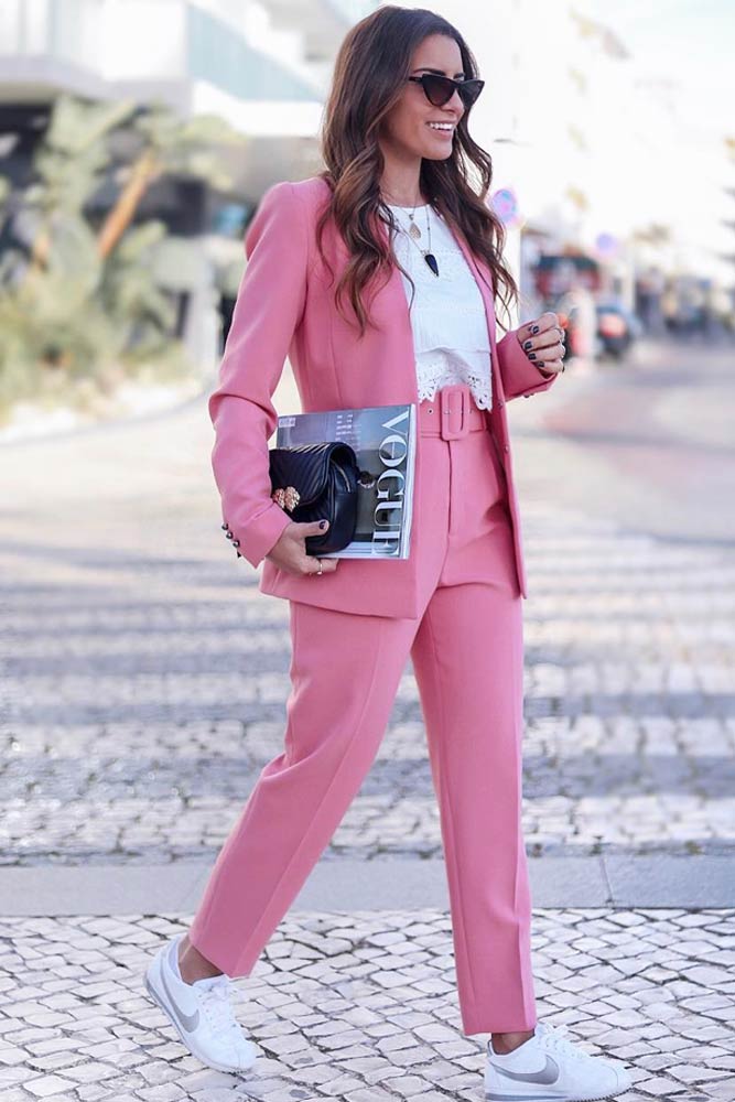 Look of the Week - Pink Suit  Work outfits women, Cute work outfits,  Fashionable work outfit